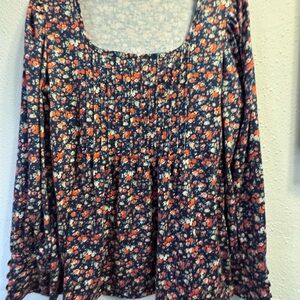 Women's Navy Floral Scoop-Neck Long Sleeve Top